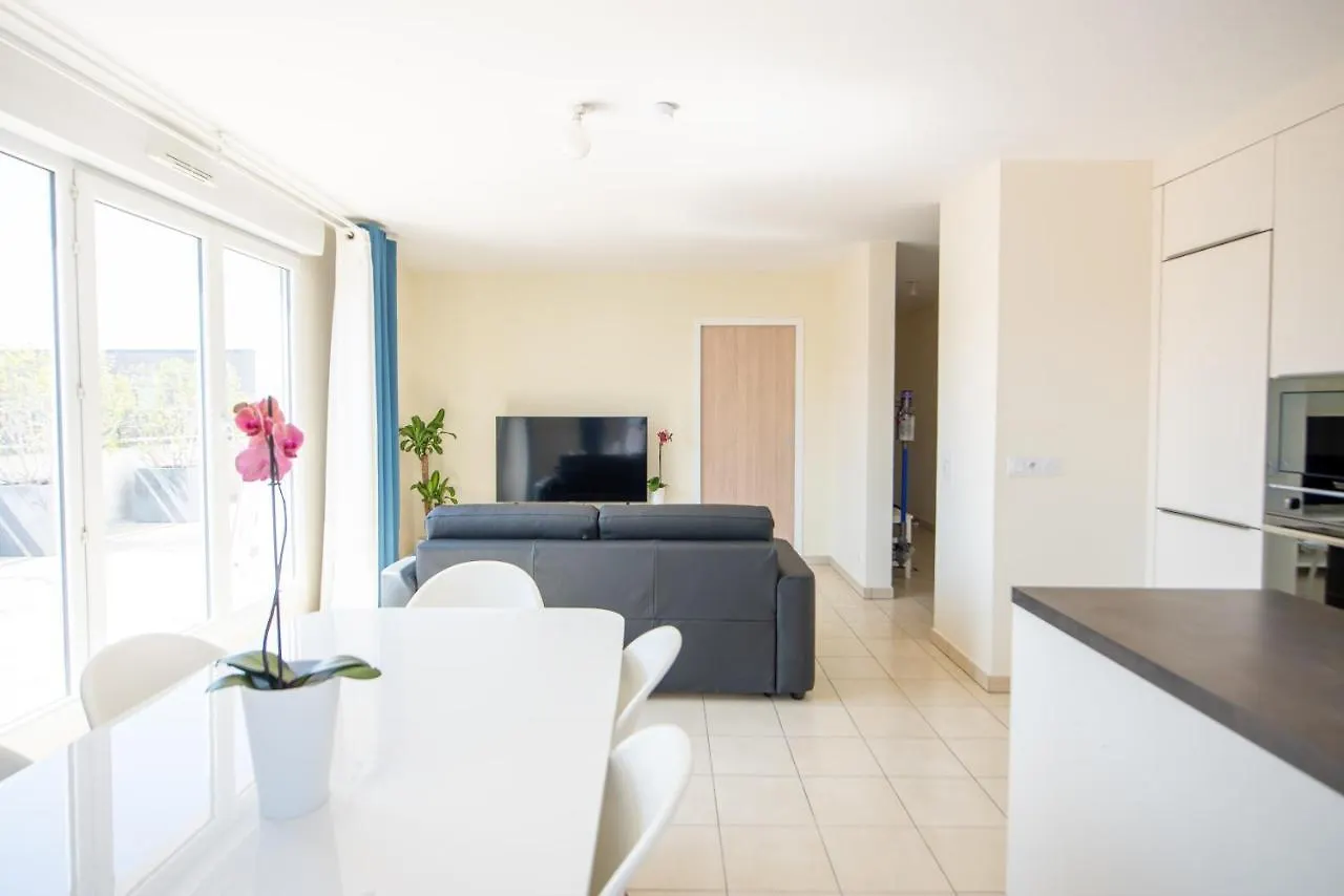Bel appartement de 3 chambres à 20 min de Paris Vigneux-sur-Seine 0*,  France